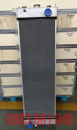 pc200-8-radiator-1.jpg