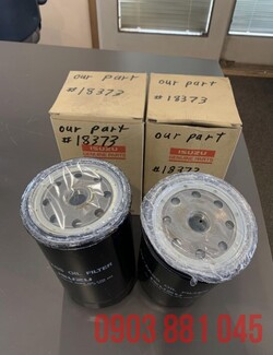 sk135sr-oil-filter.jpg